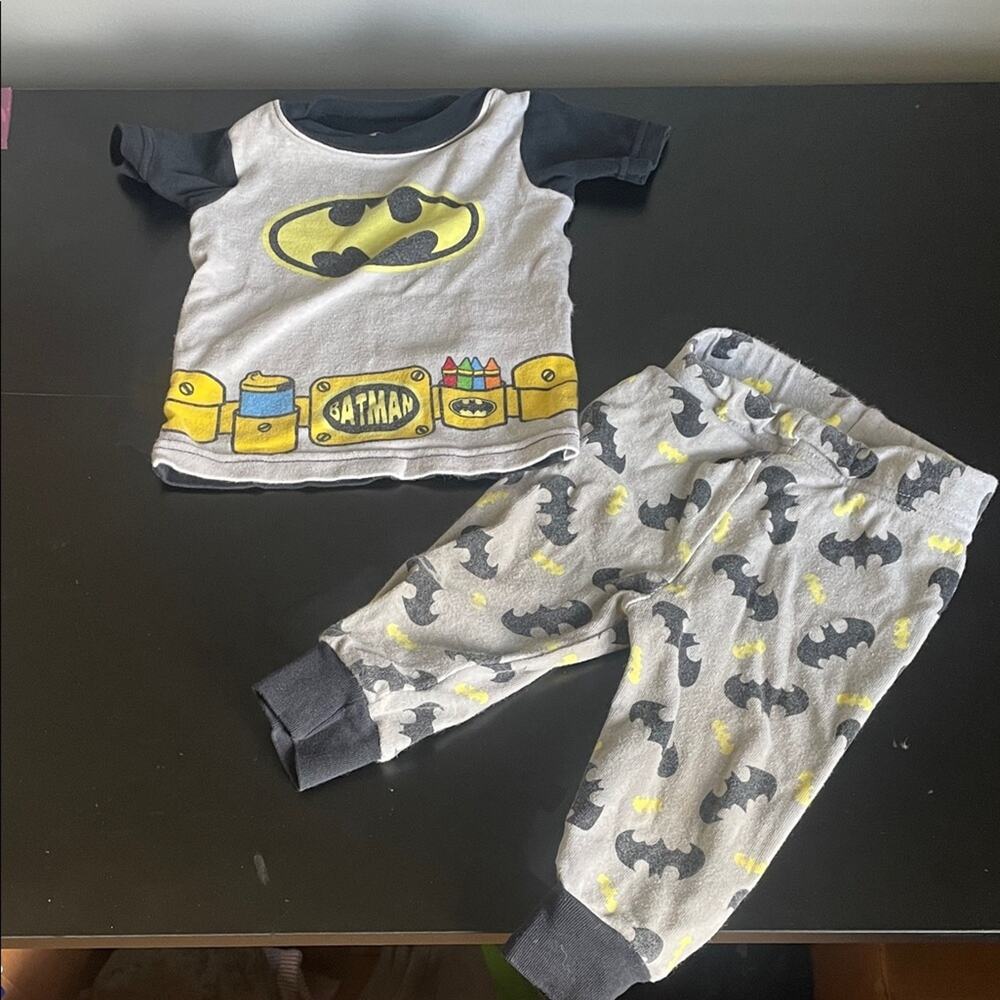 Batman Kids Pajama Set - Gray, Black & Yellow 9m
